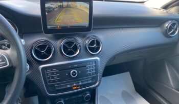 MERCEDES-BENZ GLA  180 D AUTOMATIC CROSS OVER pieno