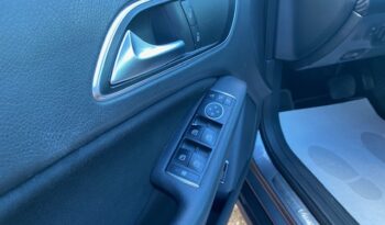 MERCEDES-BENZ GLA  180 D AUTOMATIC CROSS OVER pieno