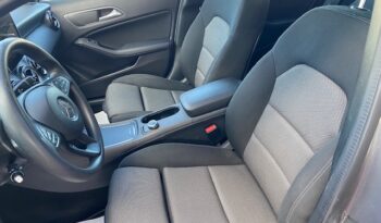 MERCEDES-BENZ GLA  180 D AUTOMATIC CROSS OVER pieno