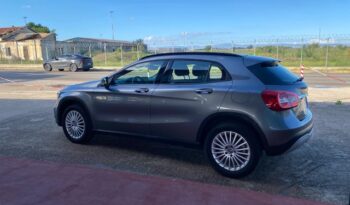 MERCEDES-BENZ GLA  180 D AUTOMATIC CROSS OVER pieno