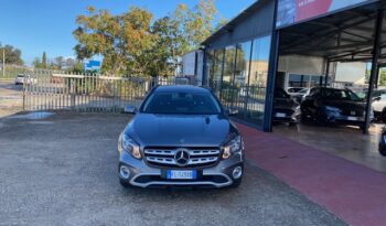 MERCEDES-BENZ GLA  180 D AUTOMATIC CROSS OVER pieno