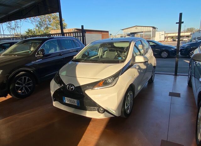 TOYOTA  AYGO 1.0 5 PORTE COOL pieno